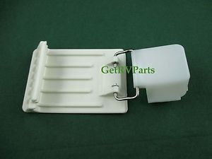 Dometic 385310066 Sealand Sanipottie Latch White - AnyRvParts.com